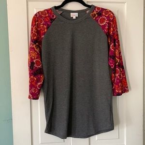 —Medium LuLaRoe Randy T